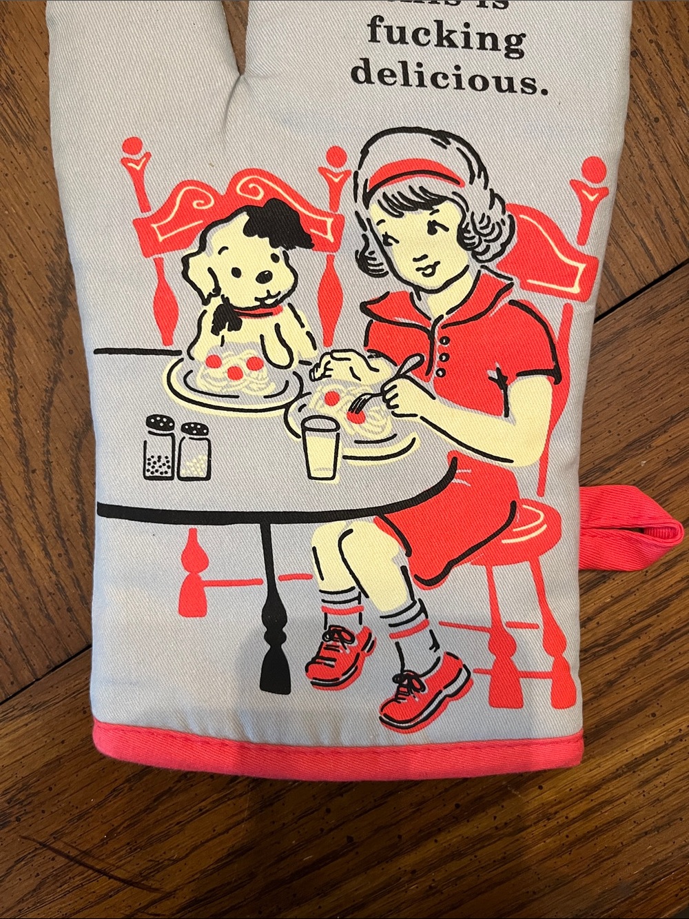 Blue Q "This is F***ing Delicious"‎ Retro Diner Oven Mitt, new - Picture 4 of 8